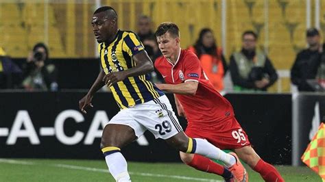 S­p­a­r­t­a­k­ ­M­o­s­k­o­v­a­­d­a­n­ ­F­e­n­e­r­b­a­h­ç­e­ ­E­m­e­n­i­k­e­ ­t­e­k­l­i­f­i­